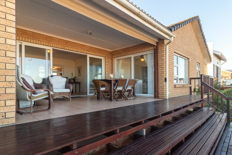 3 Bedroom Property for Sale in Cannon Rocks Eastern Cape